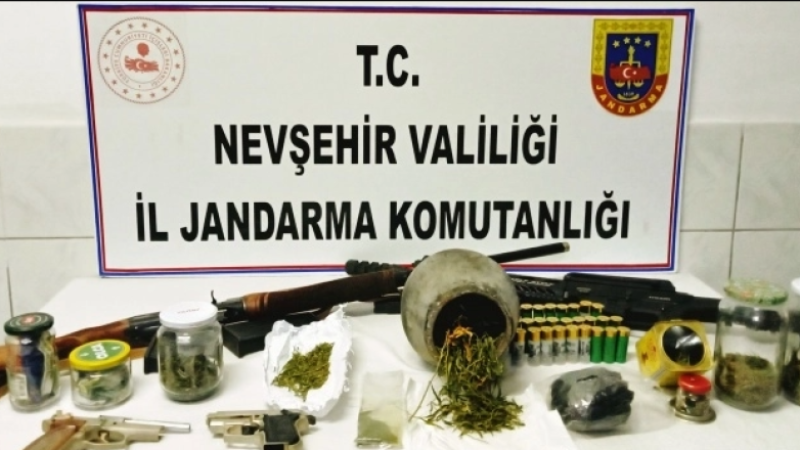 Gülşehir'de 6 Adrese Eş Zamanlı Uyuşturucu Operasyonu
