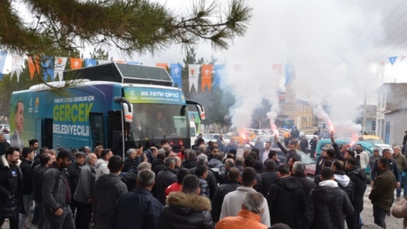 Belediye Başkan Adayı Fatih Çiftçi Gövde Gösterisi Yaptı