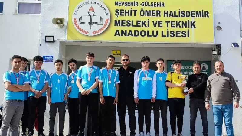 Okul Sporları Gençler Erkek Beyzbol Türkiye Birinciliği Müsabakaları Başladı. 