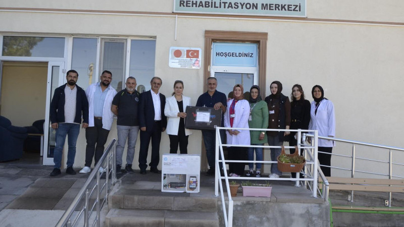 Rehabilitasyon Merkezi Hayırsever Misafirlerini Ağırladı