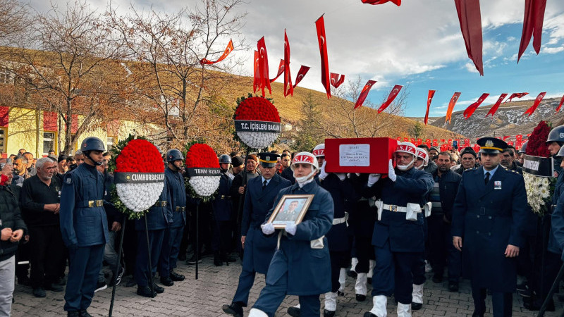 Şehidimiz Son Yolculuğuna Dualarla Uğurlandı