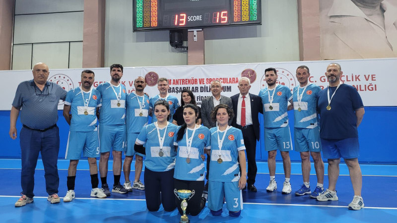 Gülşehir Belediyesi Voleybol Takımı Şampiyon Oldu