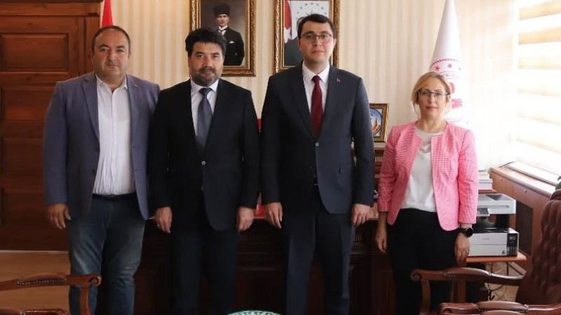 Meslek Yüksekokulundan Kaymakam ve Belediye Başkanına Ziyaret