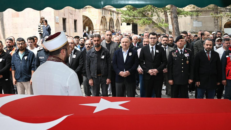 Kıbrıs Gazisi İsmet Canlı, Son Yolculuğuna Uğurlandı