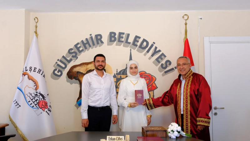 Belediye Başkanı Çiftci, Genç Çiftin Nikâhını Kıydı