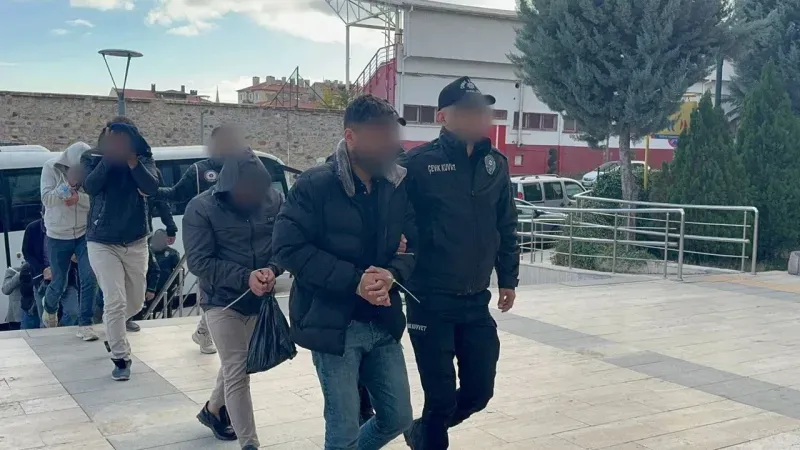 Devlet Hastanesindeki Test Skandalında 17 Kişi Tutuklandı
