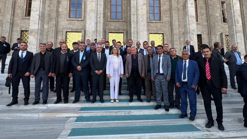 Gülşehir’in Köy ve Mahalle Muhtarları TBMM'ye Çıkarma Yaptı
