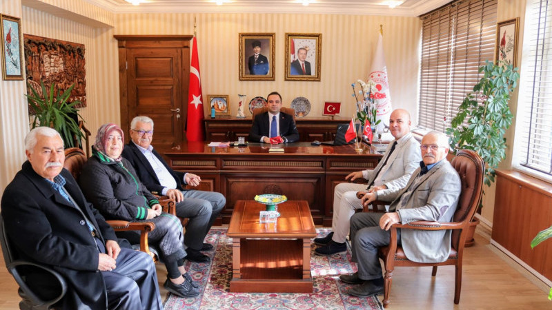 İYİ Parti Teşkilatı Kaymakam Değirmenciyi Ziyaret Etti