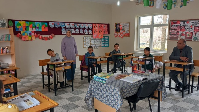 İlçe Millî Eğitim Müdürü Çevik'ten Okullara Yakın Takip