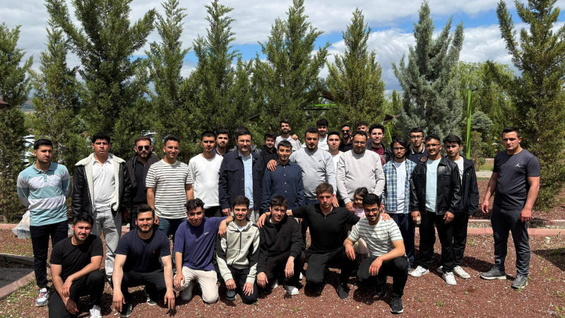 Gençler Sınav Öncesi Sadabat Parkı’nda Moral Depoladı