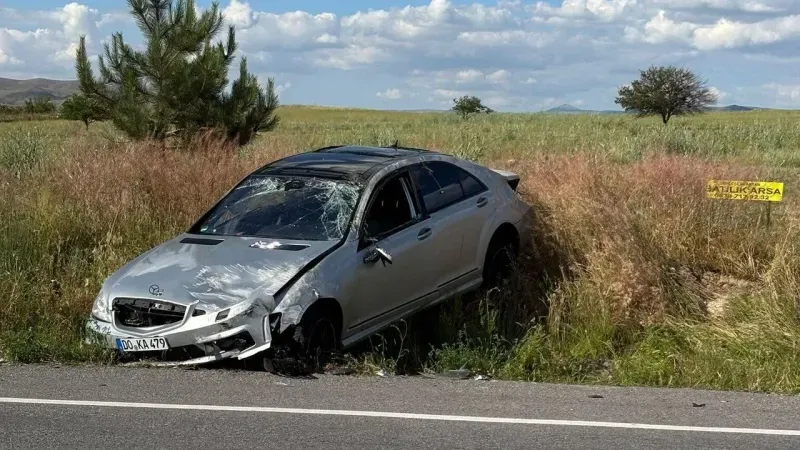 Gülşehir’de Trafik Kazası: Araç Sürücüsü Yaralandı
