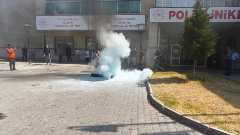 Gülşehir İlçe Devlet Hastanesi’nde Yangın Tatbikatı