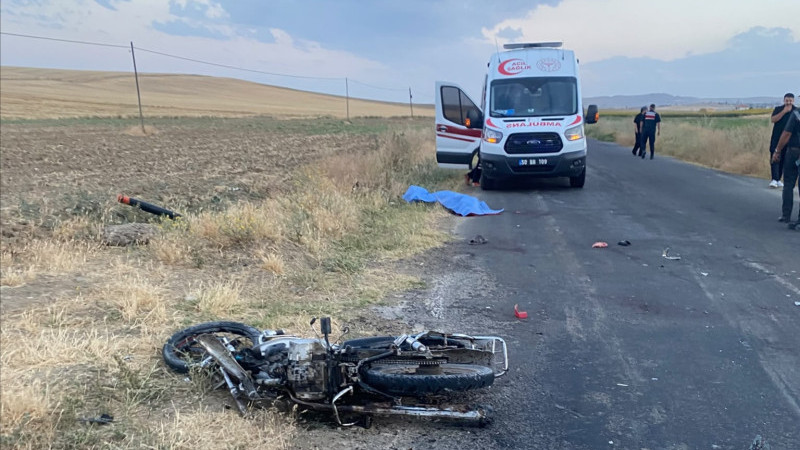 Motosiklet Kazasında 25 Yaşında Genç Vefat Etti