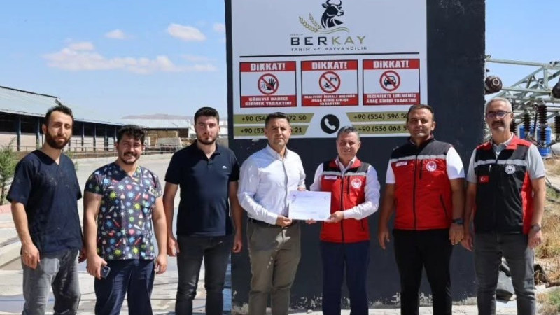 Gülşehir’de Hastalıktan Ari İşletmeye Belgesi Verildi